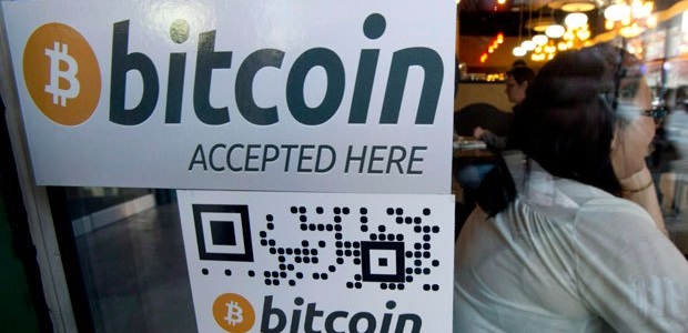 plata bitcoin romania semnalul forex 30 platină 2021